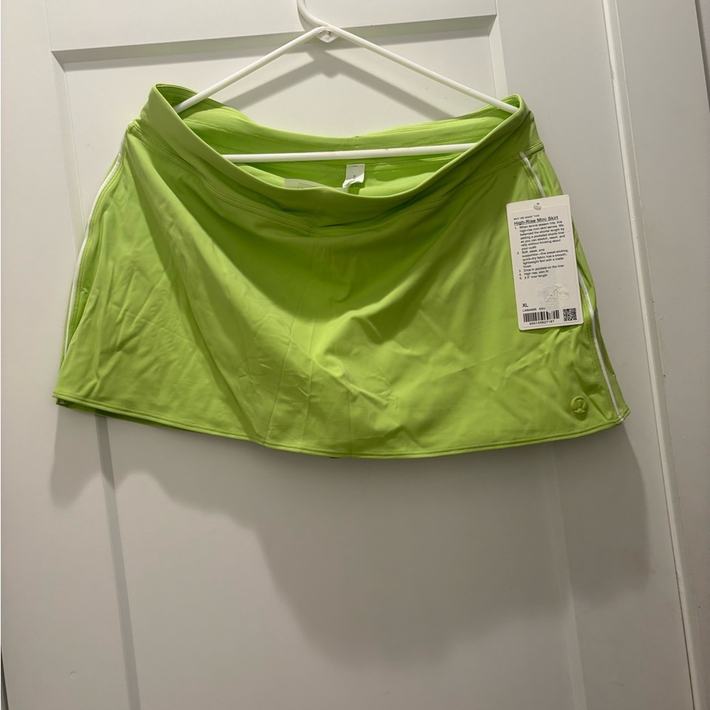 Lululemon High Rise Lined Women's Mini Skirt‎ - Picture 2 of 5